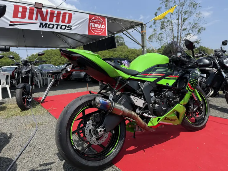 ZX 6 R - Foto