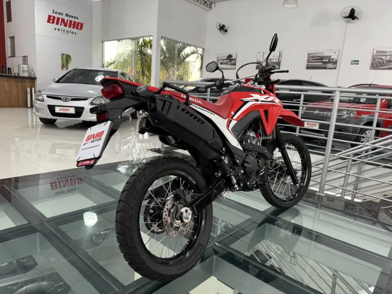 XR 300 L Tornado - Foto
