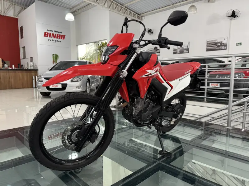 XR 300 L Tornado - Foto