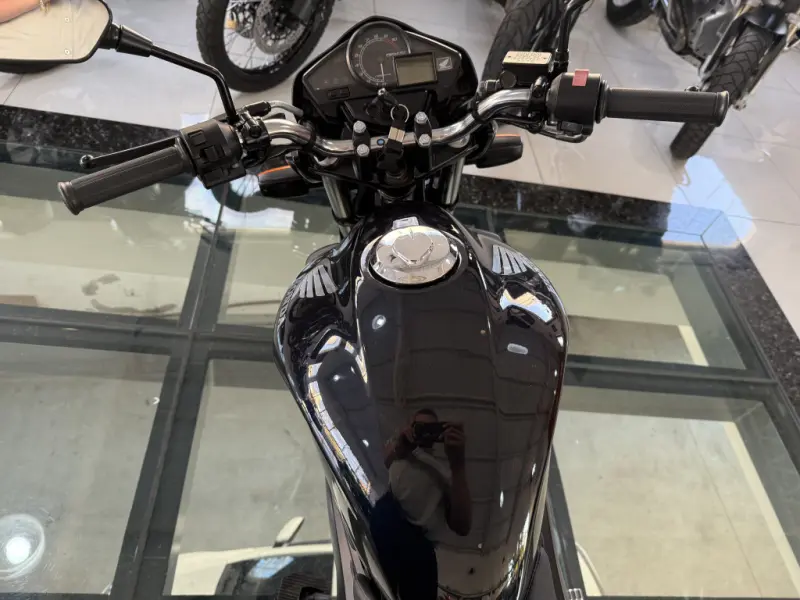 CB 300 R - Foto