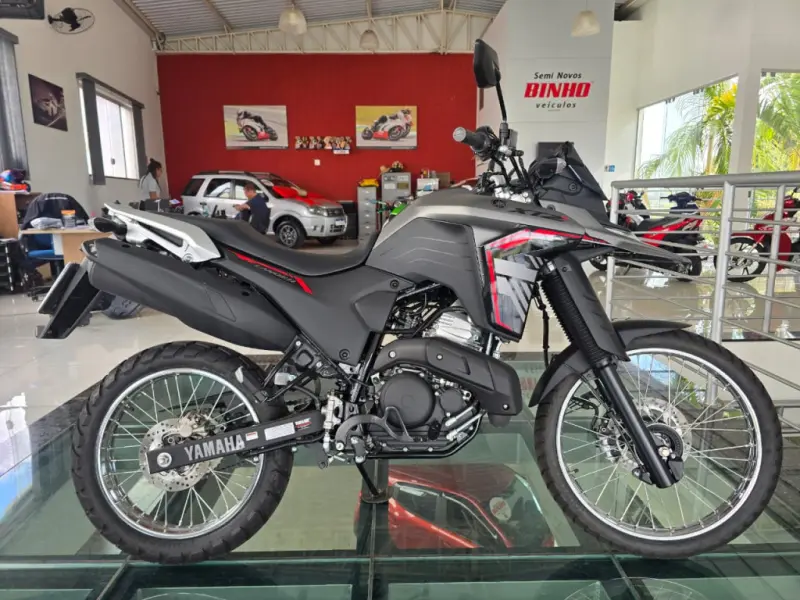 XTZ 250 - Foto