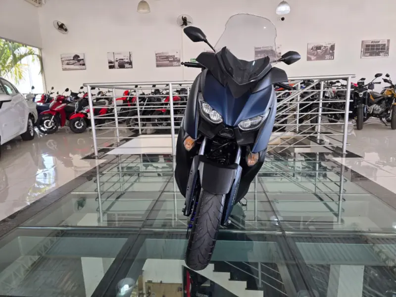 XMax 250 - Foto