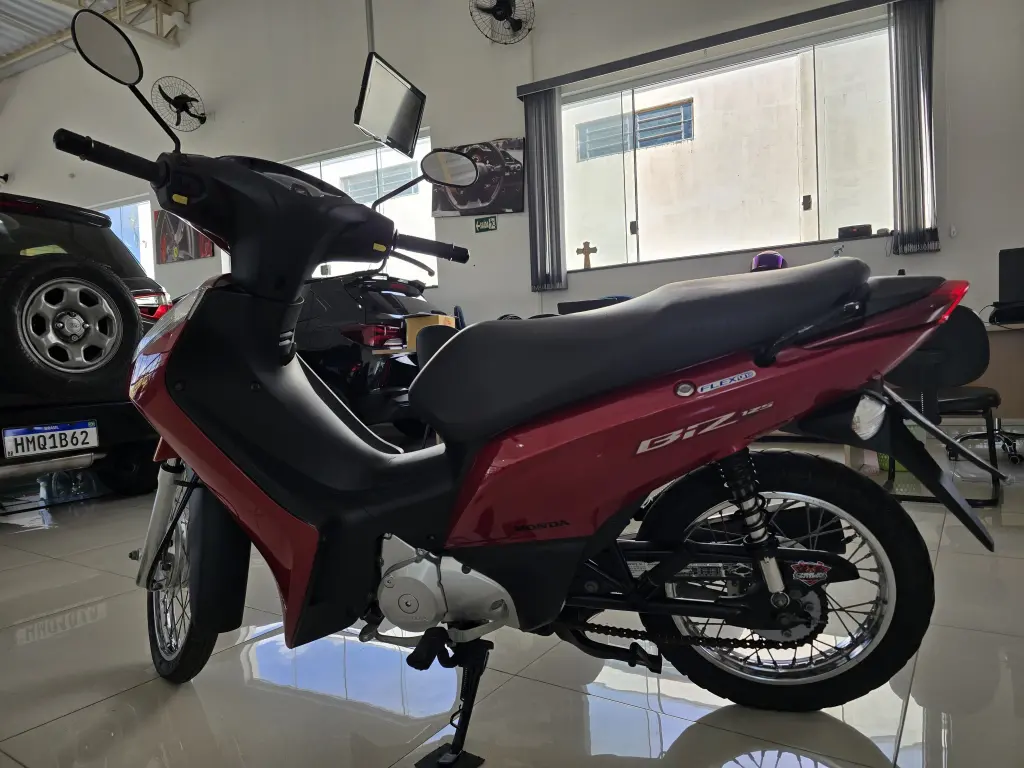 Biz 125 - Foto