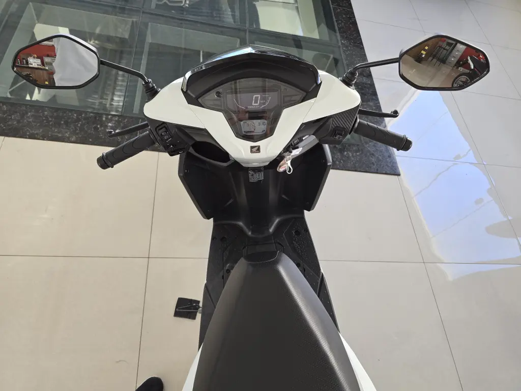 Elite 125 - Foto