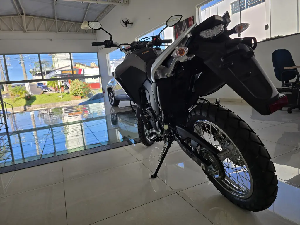 XTZ 250 - Foto