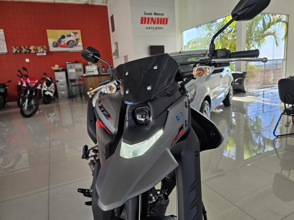 XTZ 250 - Foto