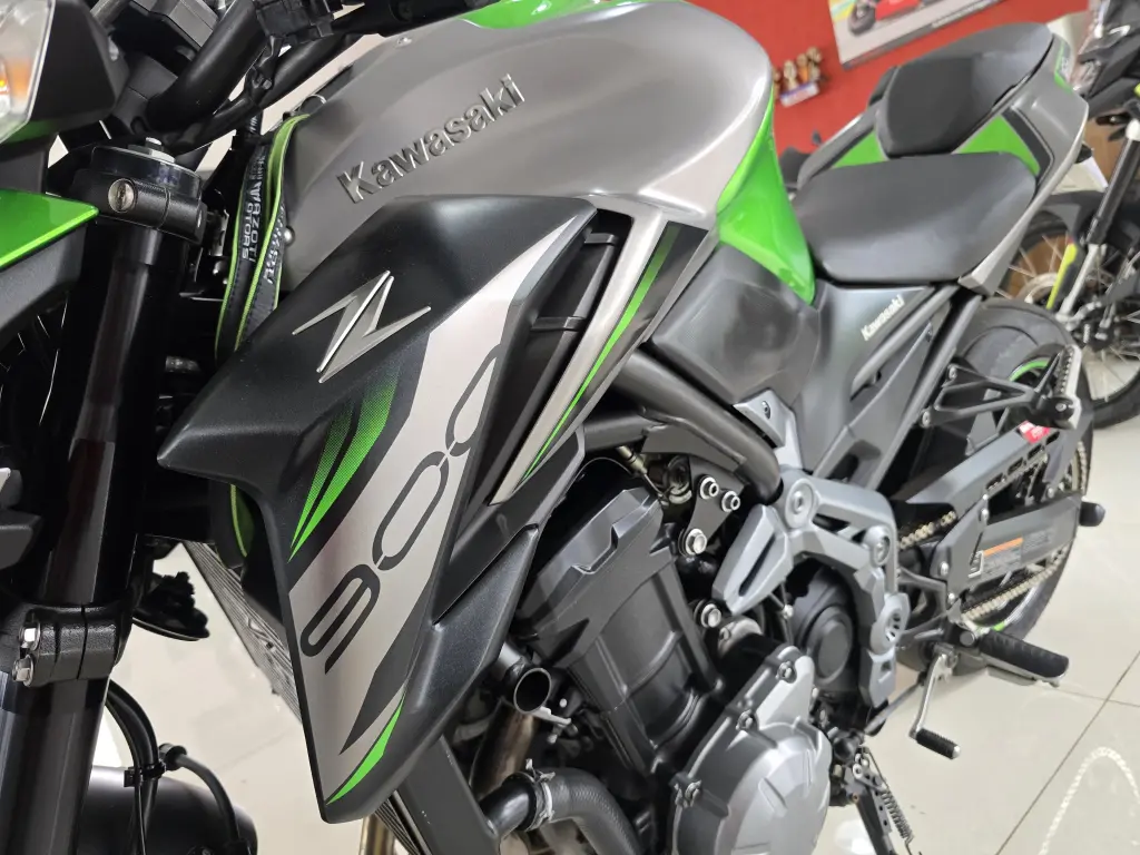 Z 900 - Foto